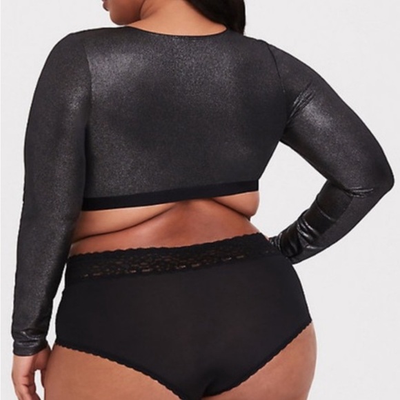 Torrid Curve 2X Shimmery Sparkly Fun Crop Top Elastic Glittery Under It All - Picture 9 of 10